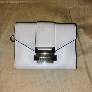 Michael Kors Chic White Leather Women's Wallet